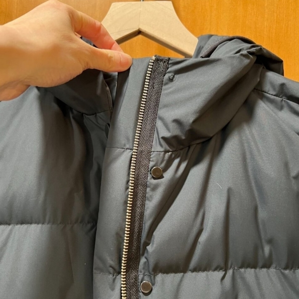 Everlane Womens Navy Blue Puffer Down Hooded Long Coat Size XS - Picture 6 of 7